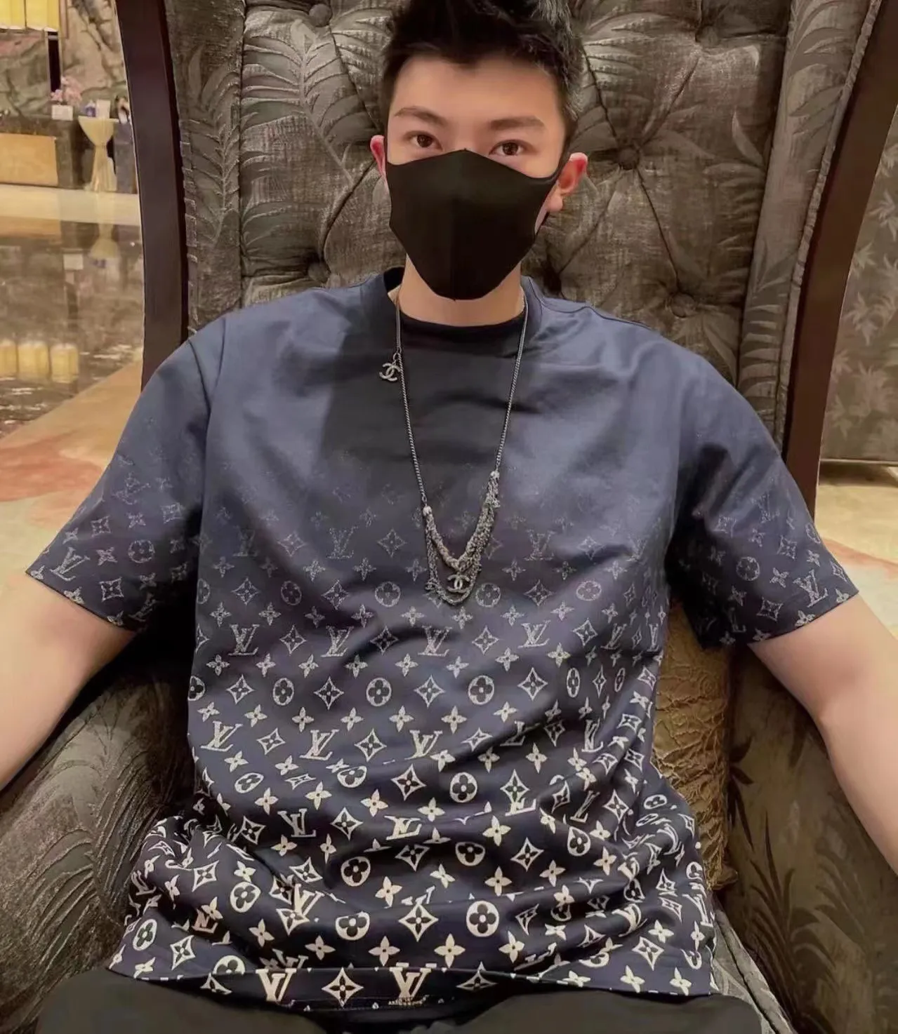Louis Vuitton/ 22ss